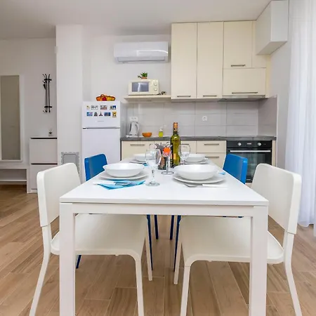 Appartement Tonka Primošten